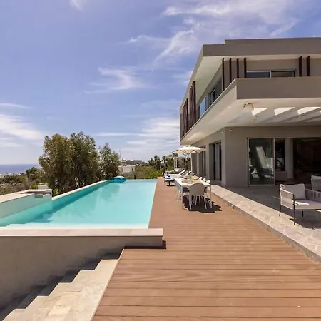 6 Bedroom Prestige * بروتاراس